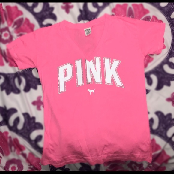 PINK adorable shirt!!! 👚 - Picture 1 of 4